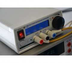 Источник постоянного тока Б5-71 КИП (с интерфейсом RS-232)