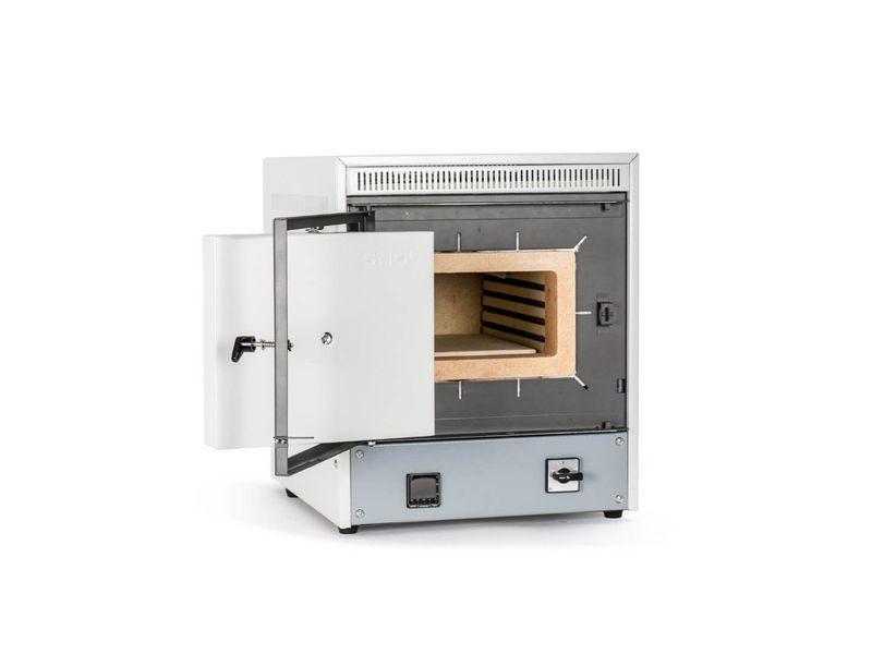 Лабораторная электропечь с керамической камерой SNOL 7,2/1100 интерфейс