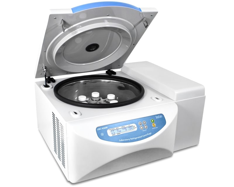 Лабораторная центрифуга с охлаждением LMC-4200R (с ротором R-6)